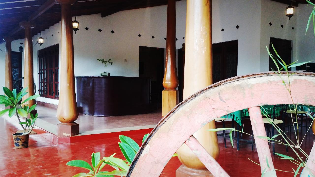 Saubagya Inn Anuradhapura Exterior foto