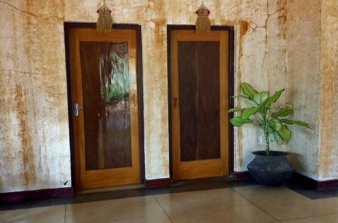Saubagya Inn Anuradhapura Exterior foto